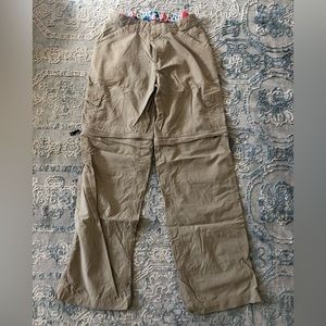 Girl’s North Face Hiking Pants / Shorts Convertible
